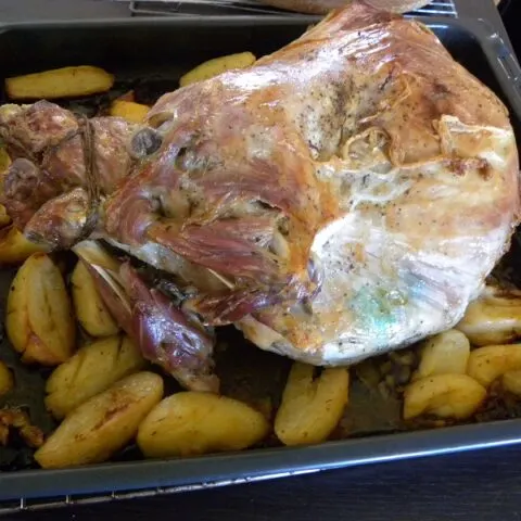 Stuffed goat baked image