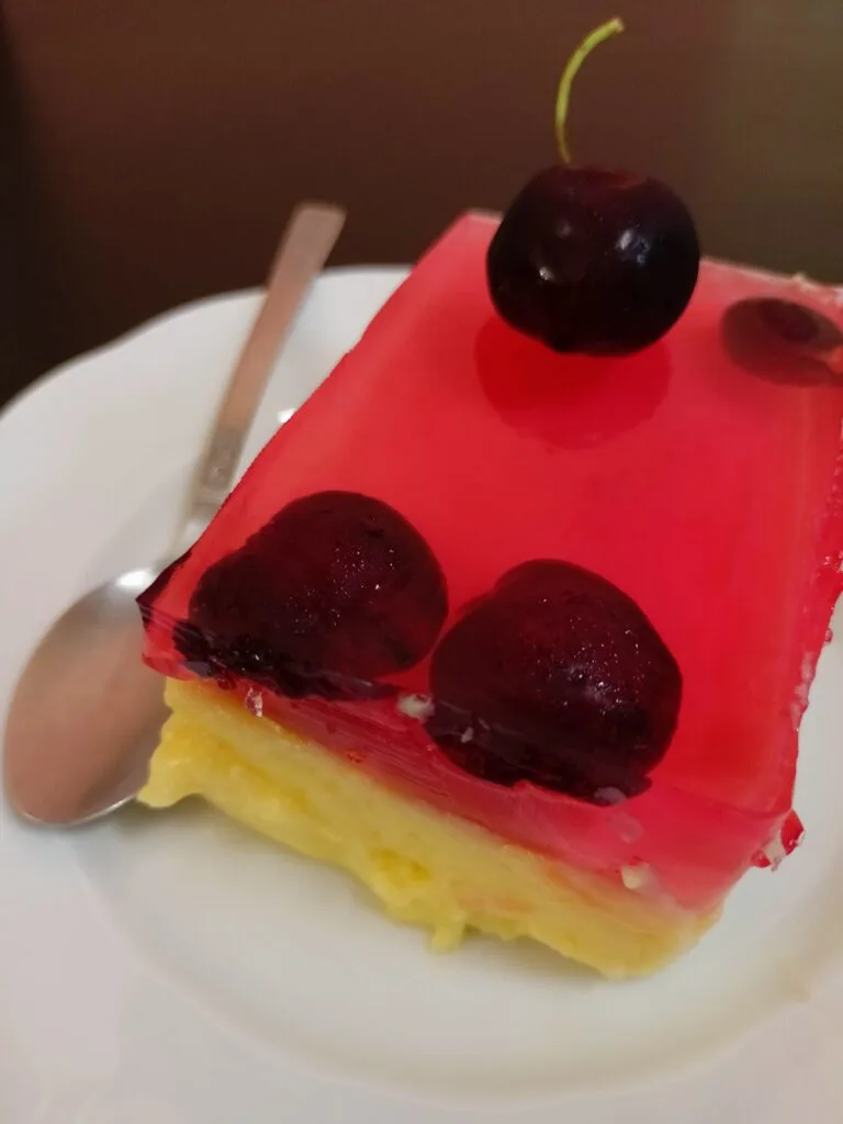 Creamy Fridge dessert with jelly image