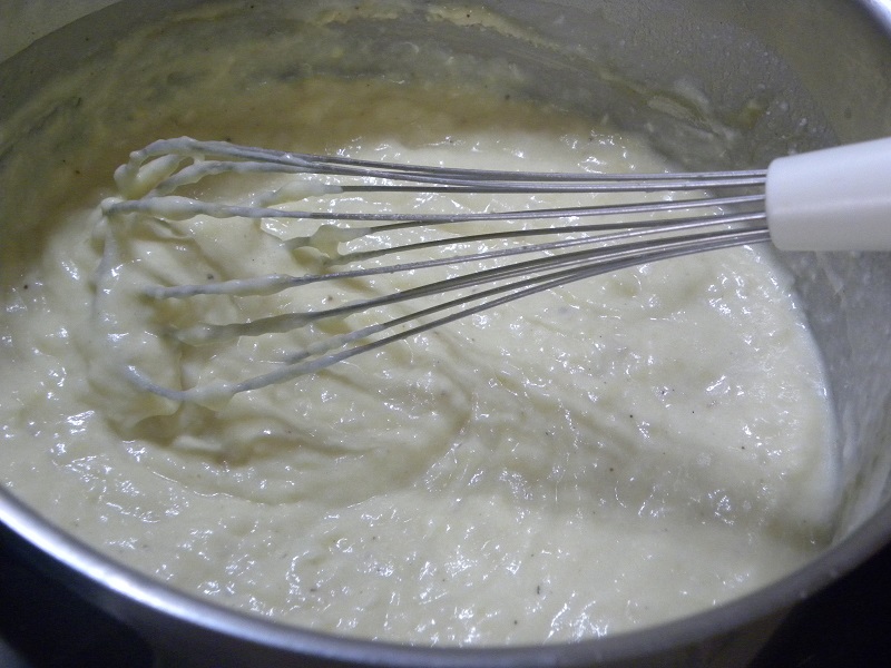 Making bechamel image