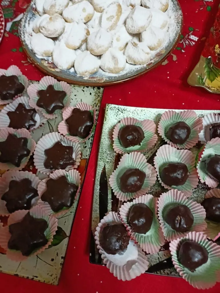 Chocolate Amygdalota image