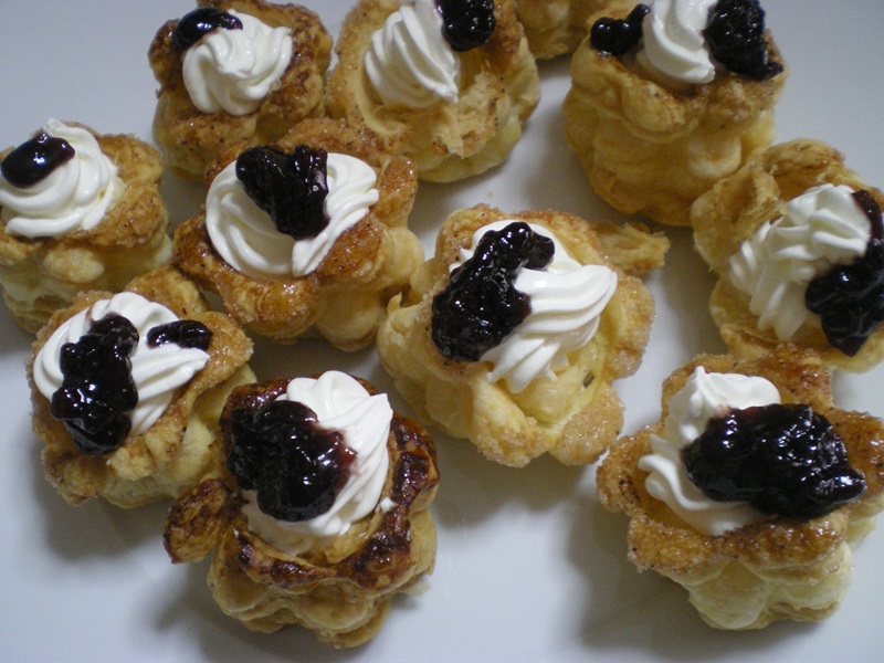 vols au vent with cream cheese sweet filling image