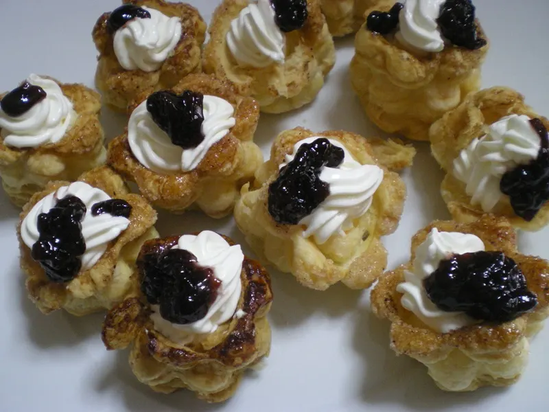 vols au vent with cream cheese sweet filling image