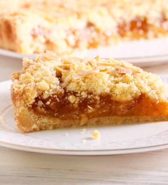 Apricot Crumble