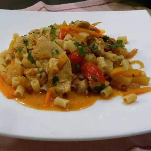 Chicken stir fry with ditali pasta picture