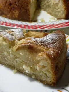 Cinnamon-Spiced Apple Cake image
