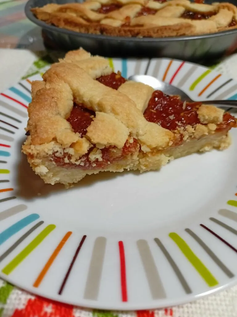Crostata cut image