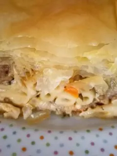 Makaronopita cut image